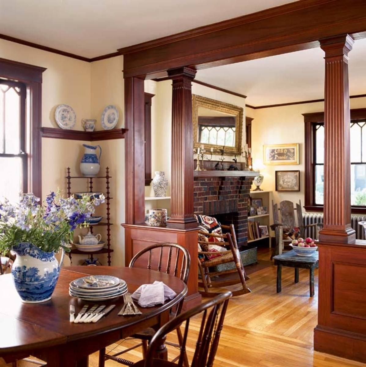 Decorating Bungalow Style Home: Tips And Ideas for Cozy and Chic Inside Your Small Bungalow A Decorator's Guide