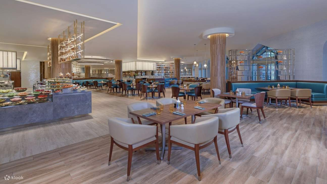 Unlock the Secret to a Comfortable Dining Experience for Six