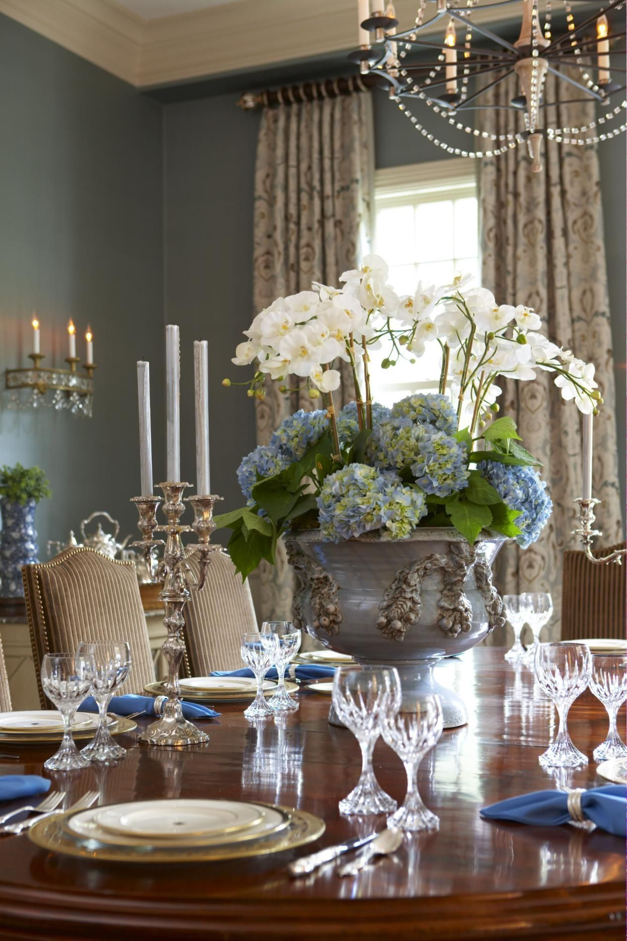 Dining Table Centerpiece Ideas (Formal And Unique Table Centerpiece ... for