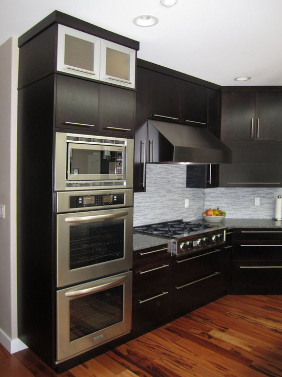 Double Ovens Home Design Ideas, Pictures, Remodel And Decor regarding The Ultimate Guide to Integrating Double Ovens into Your Kitchen Design