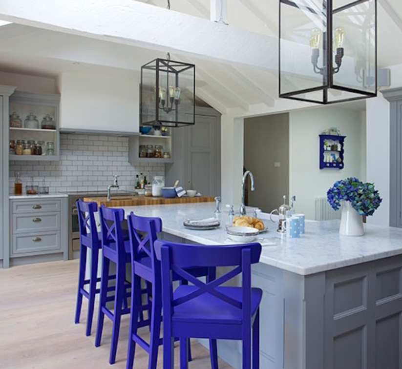 Elevate Your Kitchen Style with These Chic Island Chair Picks