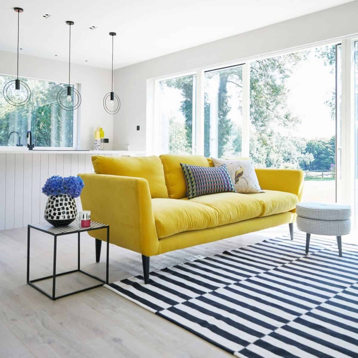 Enchanting Ways To Transform Your Living Room With Color – Obsigen intended for