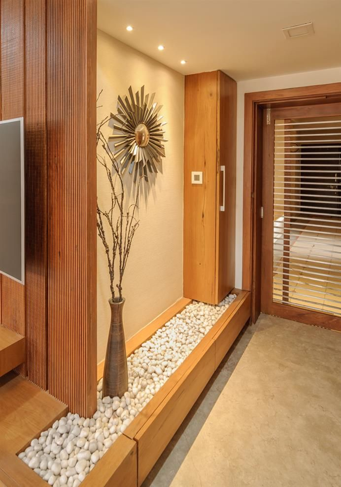 Creating an Inviting Atmosphere From Your Front Door Inward