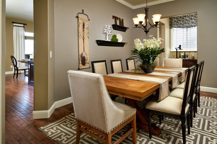 Every Day Gorgeous Dining Table Decorations To Add Style And Charm ... regarding From Everyday to Elegant Mastering the Art of Dining Table Decor