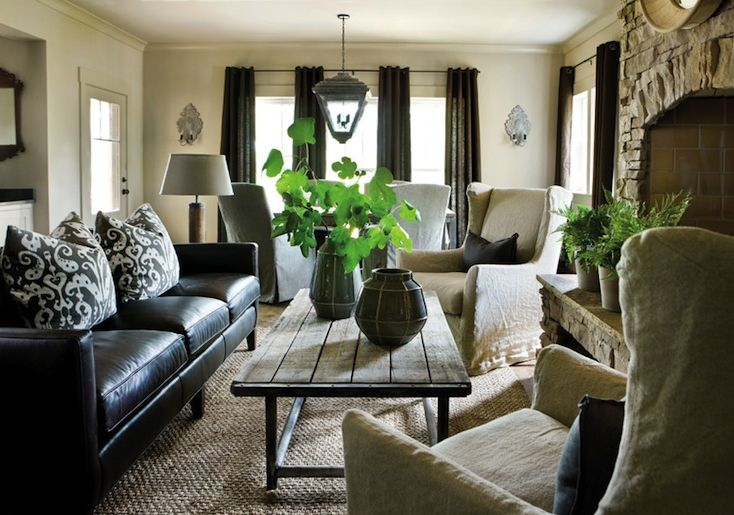 Cozy Comfort and Chic Styles How to Decorate Around a Black Couch