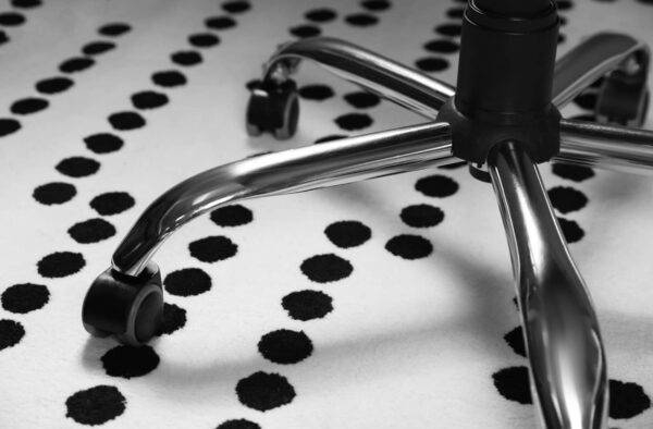 How To Remove Office Chair Base: Disassemble And Replace | Stealtho with