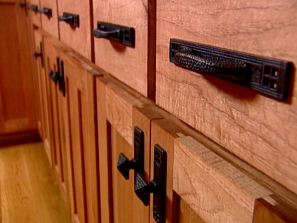 Kitchen Cabinet Knobs, Pulls And Handles | Hgtv with regard to From Drawer Pulls to Cabinet Hinges Mastering Modern Kitchen Hardware
