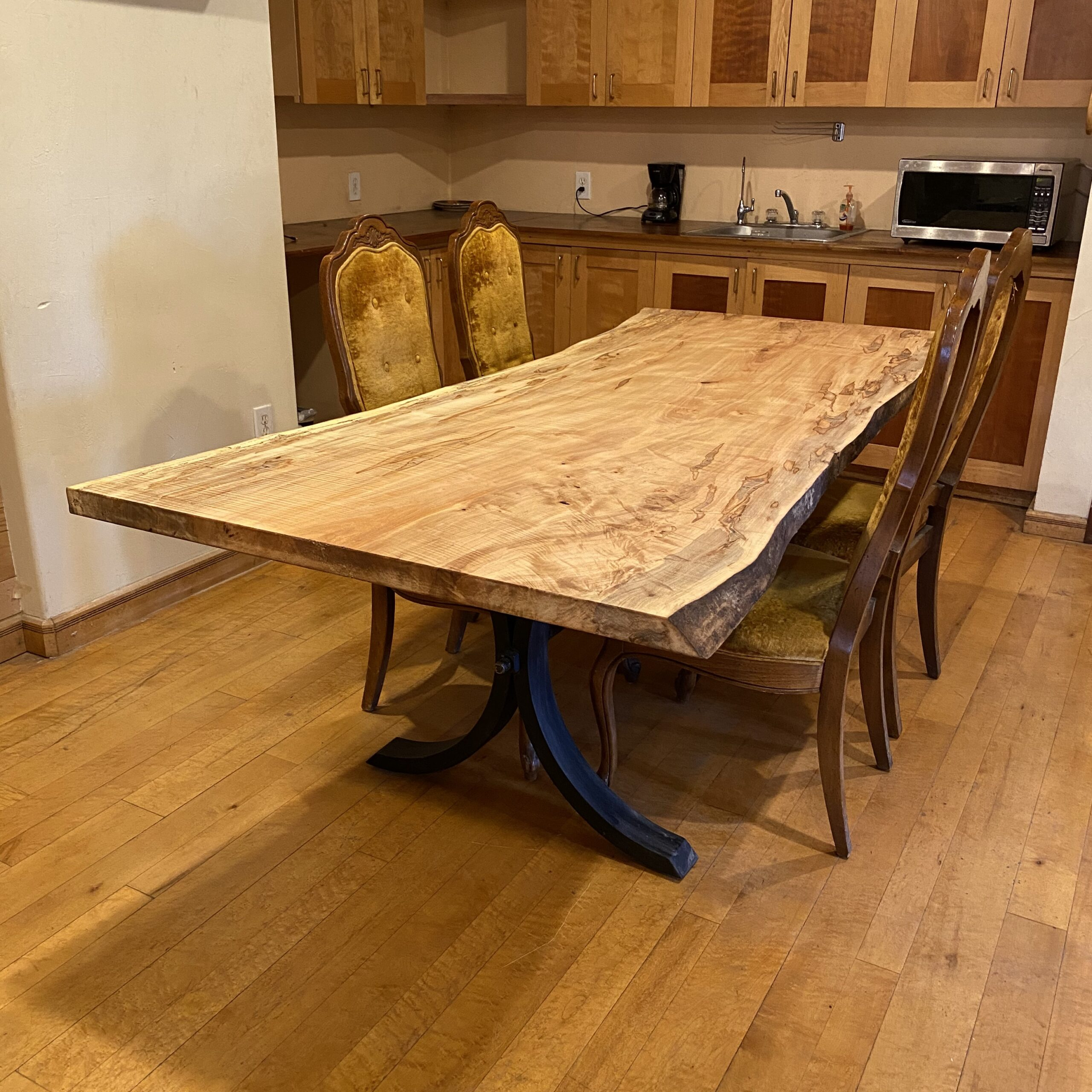 Live Edge Dining Tables Edmonton At Mike Friddle Blog throughout Living Edge Wood Dining Table
