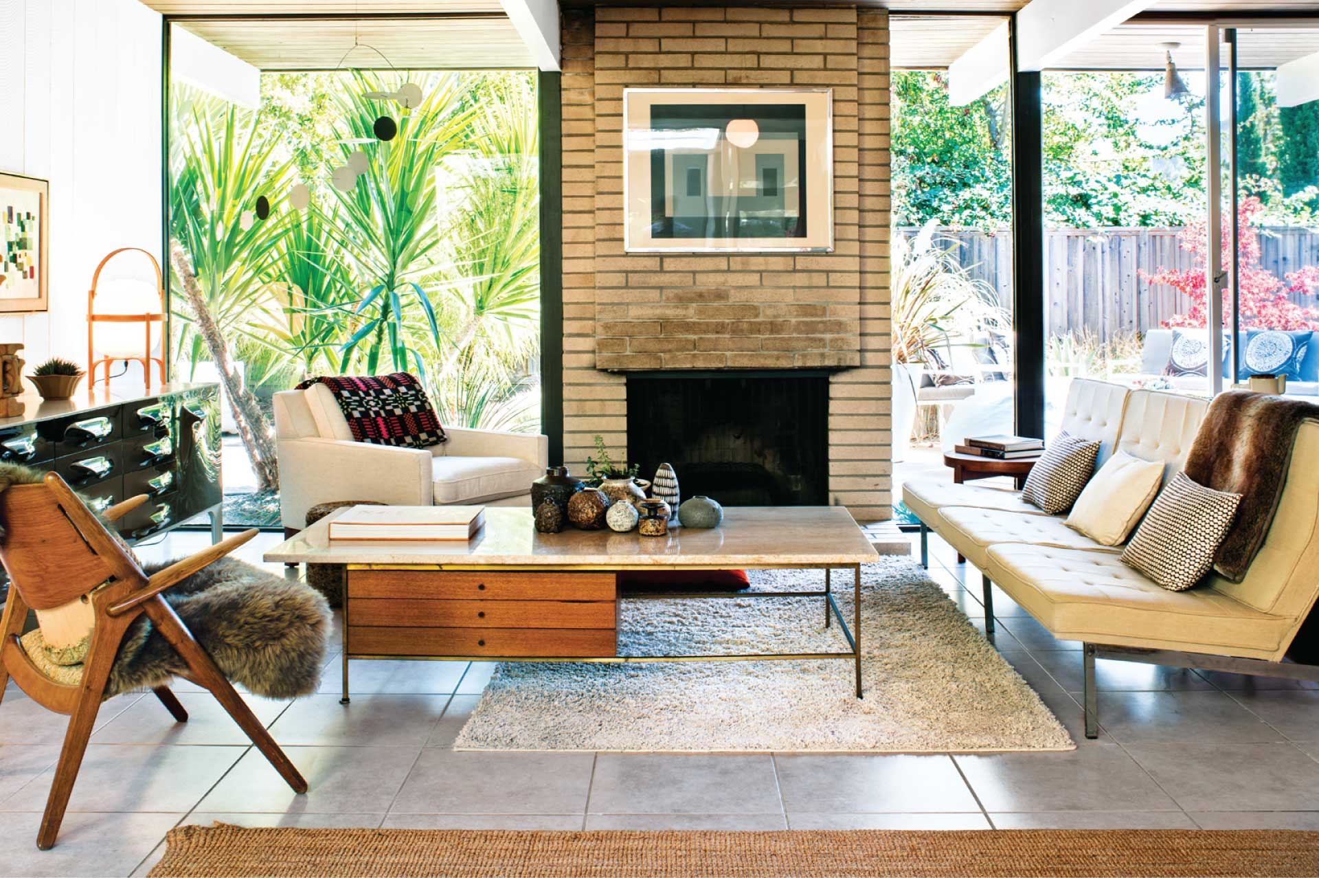 Mid-Century Modern Design &amp;Amp; Decorating Guide - Lazy Loft with regard to Mid Century Modern Interior Design Ideas