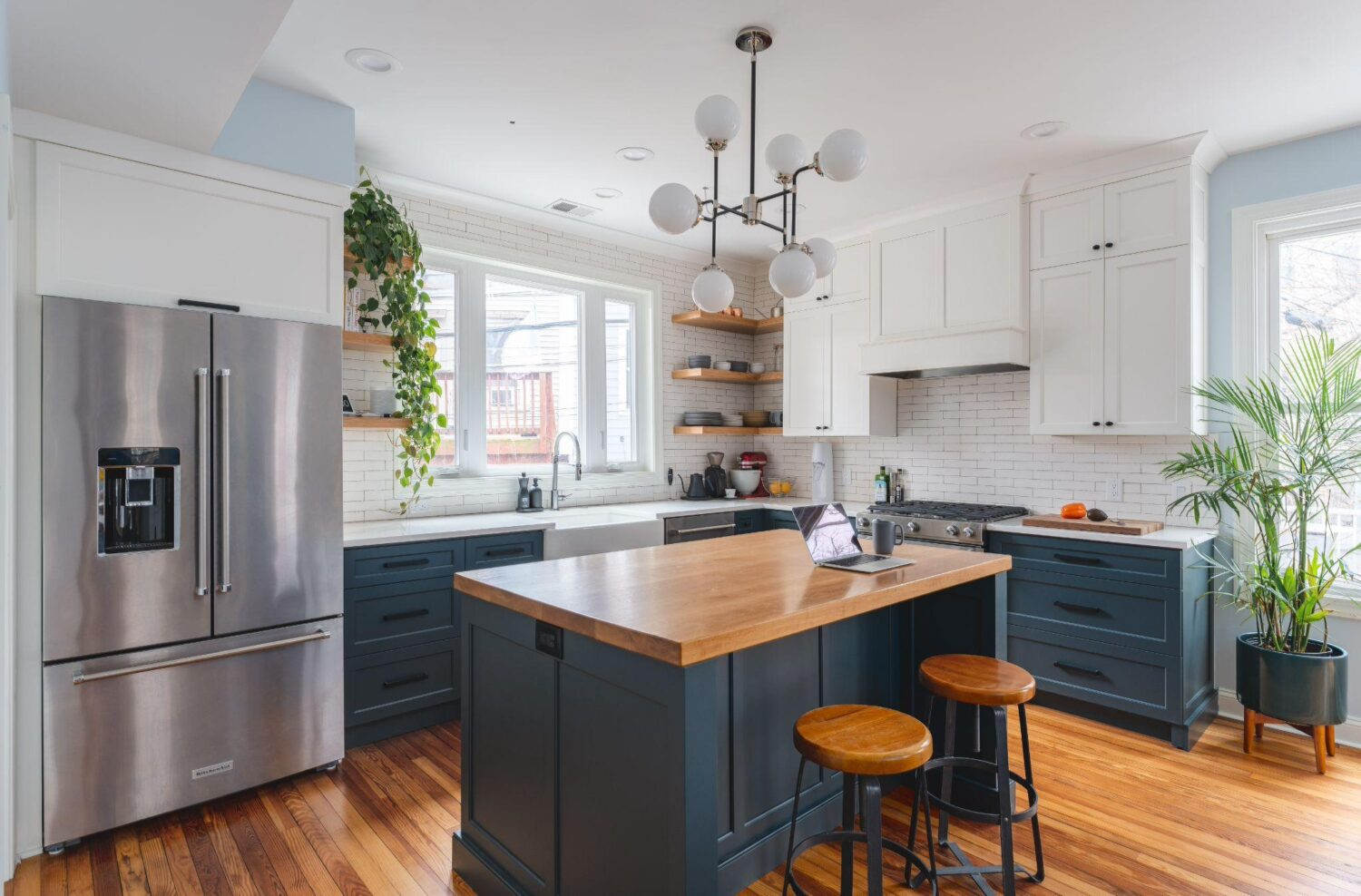 Modern Kitchen Layout regarding
