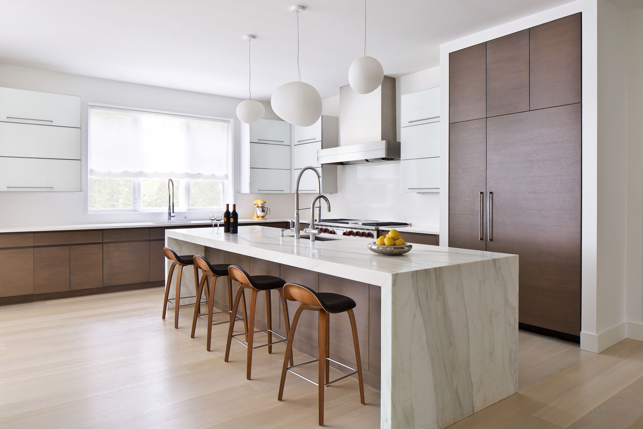 Small Space Solutions: Modern Kitchen Island Ideas for Compact Homes