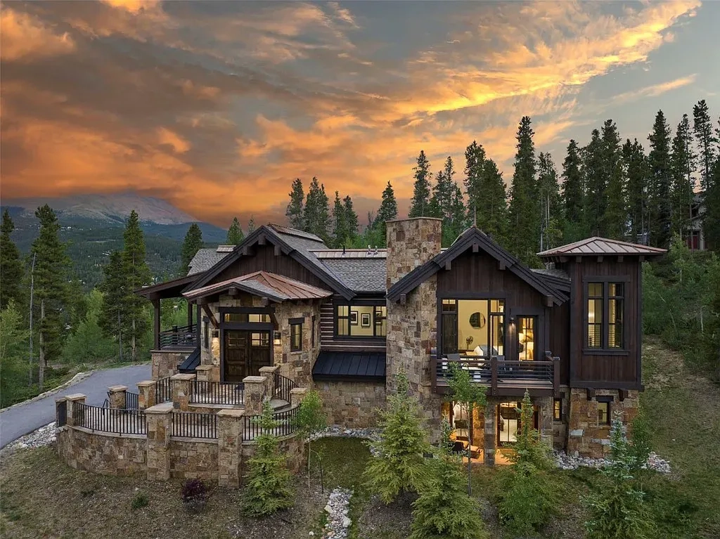Mountain Modern Luxury Redefined: Exquisite Home In Shock Hill, Colorado within