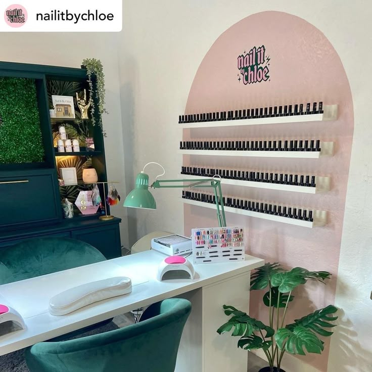 Nail Salon Design Pictures with