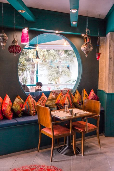 Understanding the Nuances of Indian Restaurant Design Trends