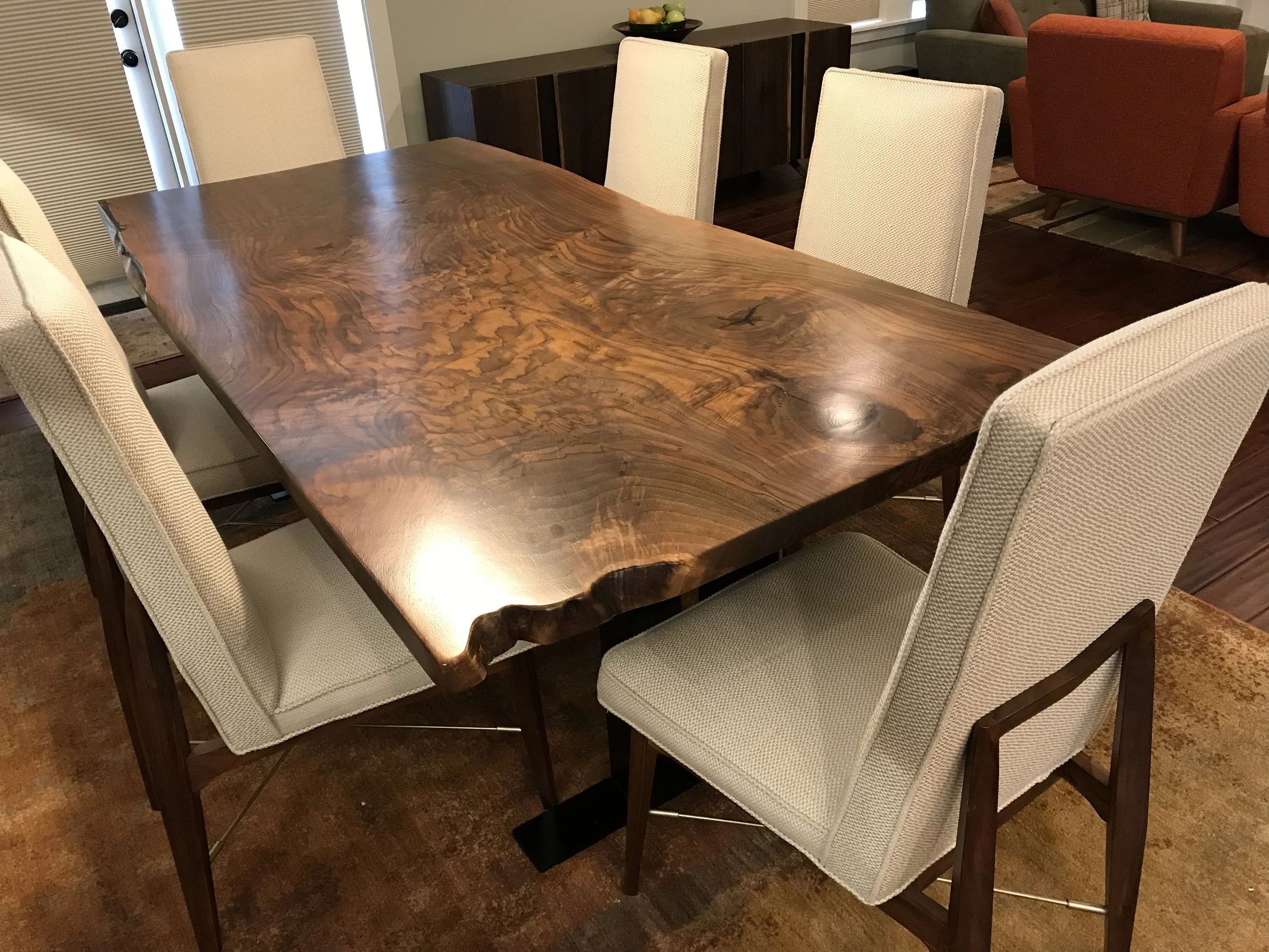 From Forest to Table The Journey of a Live Edge Dining Experience