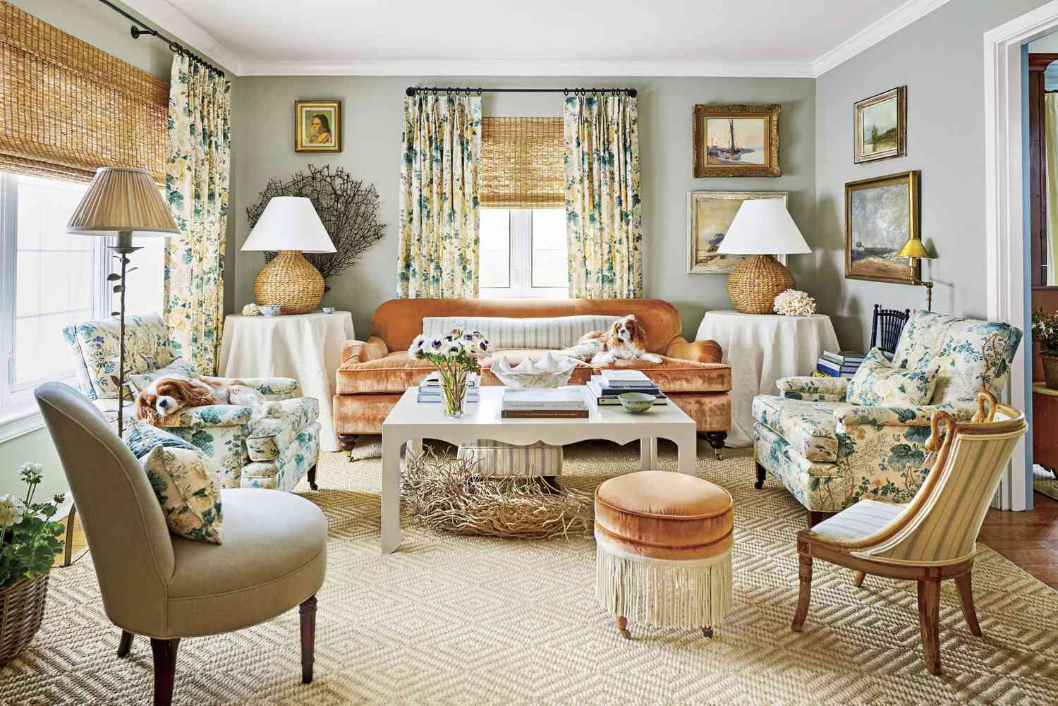 Old House Decorating Ideas: 8 Ways To Create A Charming Feel | Storables with From Faded to Fabulous Inspiring Old House Renovation Design Ideas