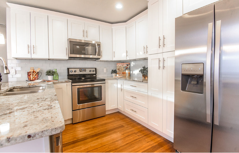 Planning And Pricing Your 10X10 Kitchen in Making the Most of Every Inch in a 10x10 Kitchen