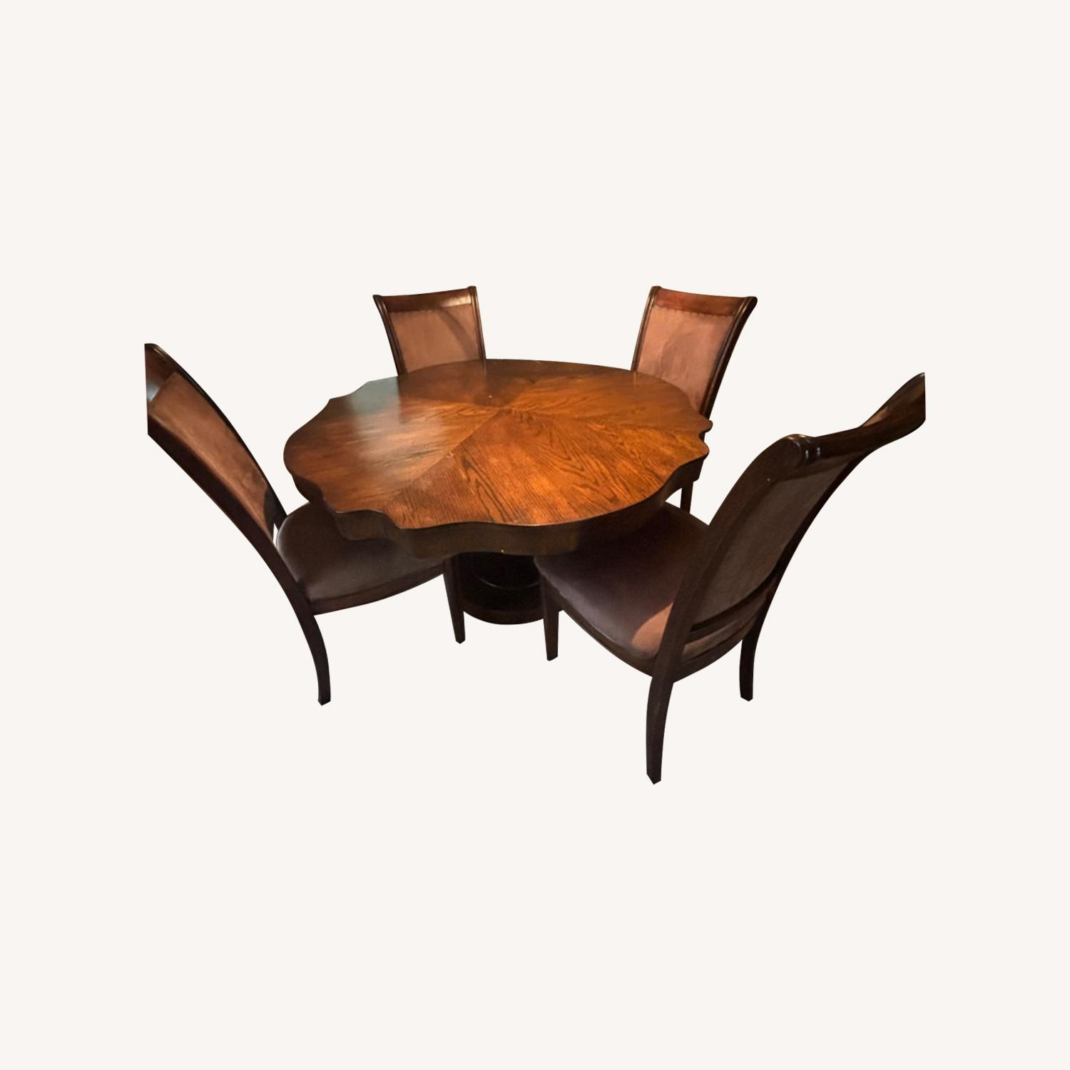 Raymour &amp;Amp; Flanigan Dining Room Set - Aptdeco for The Art of Dining Room Design with Raymour &amp;amp; Flanigan Tables