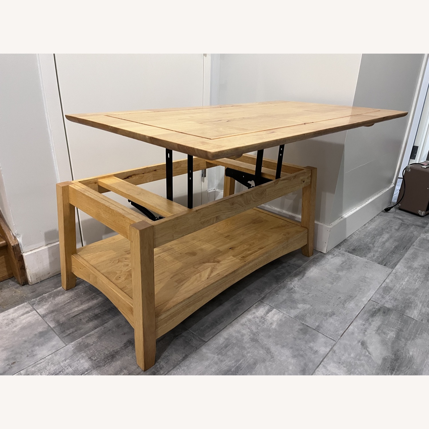 Solid Wood Lift-Top Coffee Table - Aptdeco pertaining to Discover the Versatility of Solid Wood Lift Top Coffee Tables