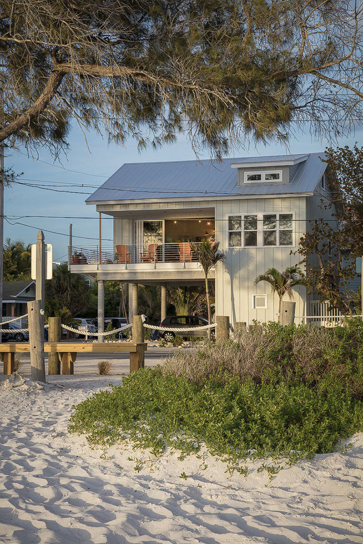 Stunning Photo Compilation Of Small Beach House Designs That Inspire inside Small Beach House Design Ideas