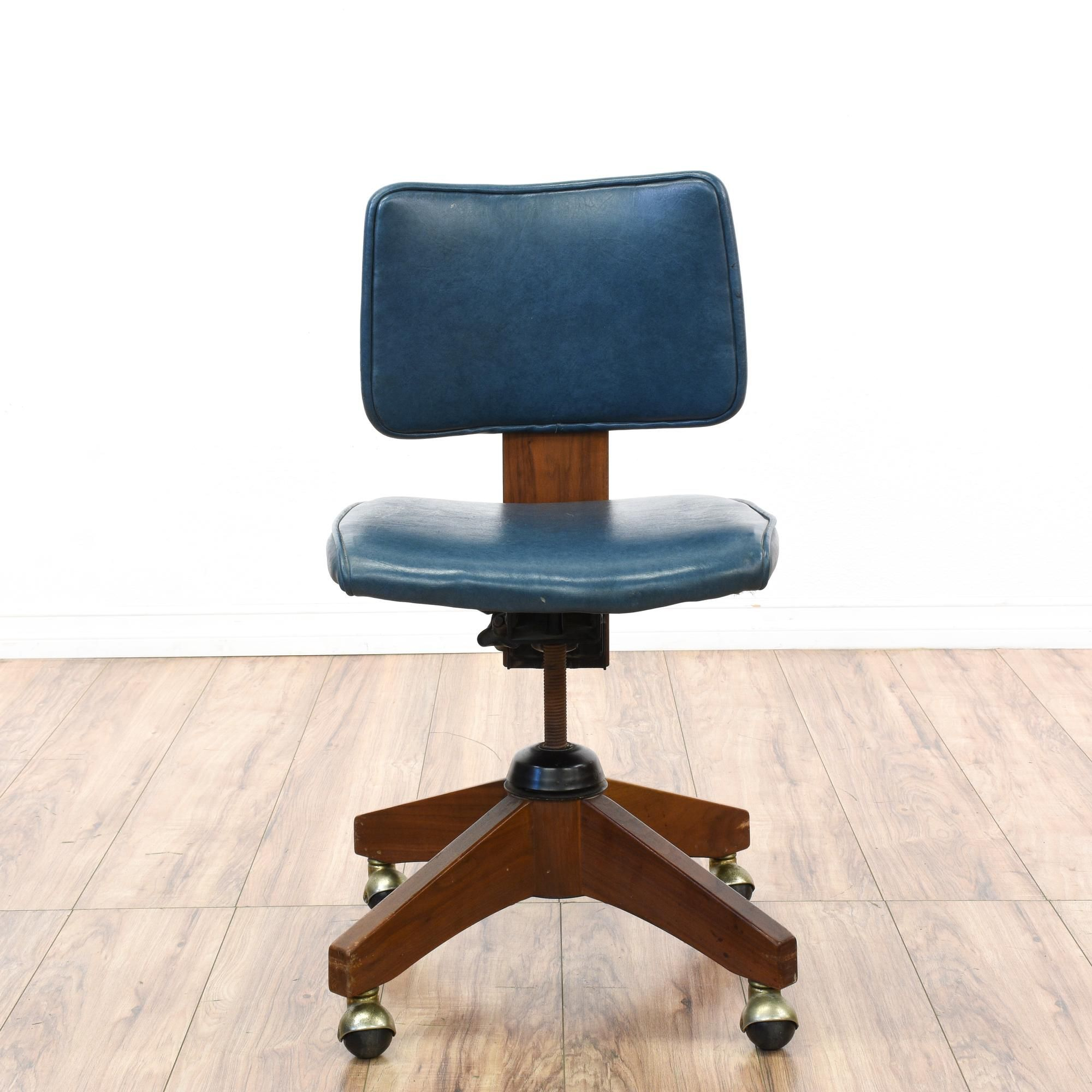 The Enduring Appeal of Classic Office Chairs How to Choose