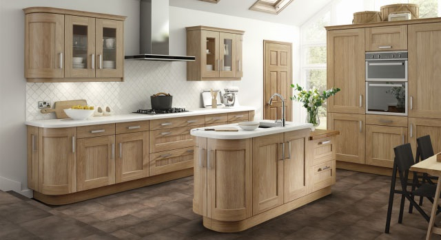 Traditional Kitchen Design - Oak Kitchens - Traditional Oak Kitchens ... throughout Is Oak the Right Choice for Your Modern Kitchen Let's Explore