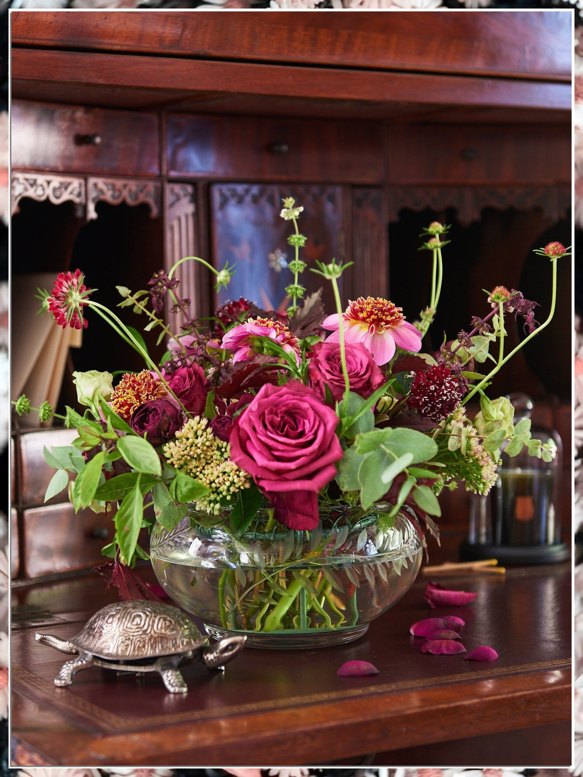 Transform Your Dining Room With Fresh Flowers - Ideas &amp;Amp; Inspiration In ... pertaining to
