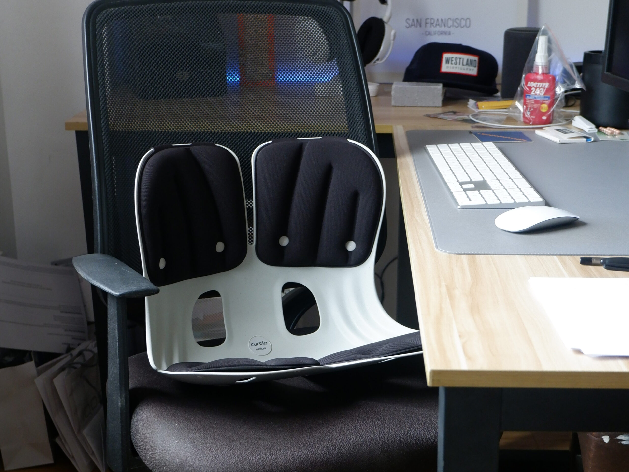 Transform Your Sitting Experience: The Many Advantages Of A Curble ... with regard to Transform Your Sitting Experience with the Power of the Office Yoga Ball