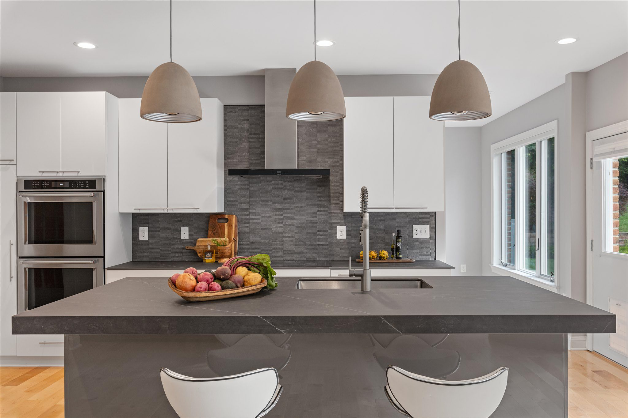 Who Does Contemporary Kitchen Renovations? - Talon Construction throughout