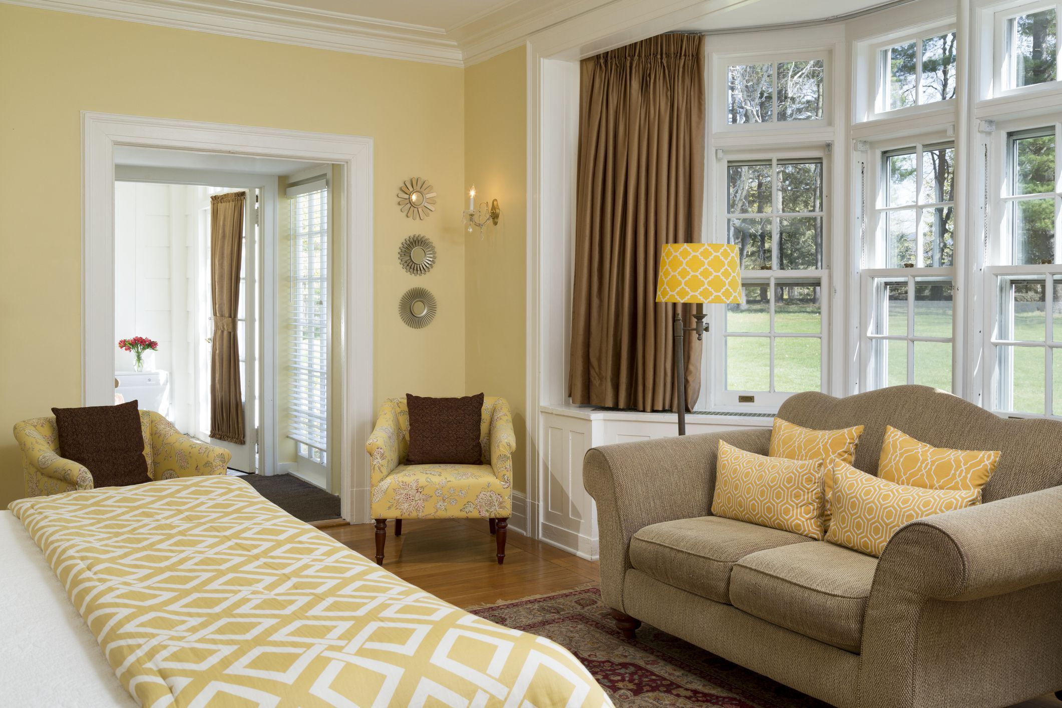 Yellow And Silver Bedroom Ideas At Clair Azevedo Blog in Decorating with Yellow Finding the Perfect Shade for Every Room