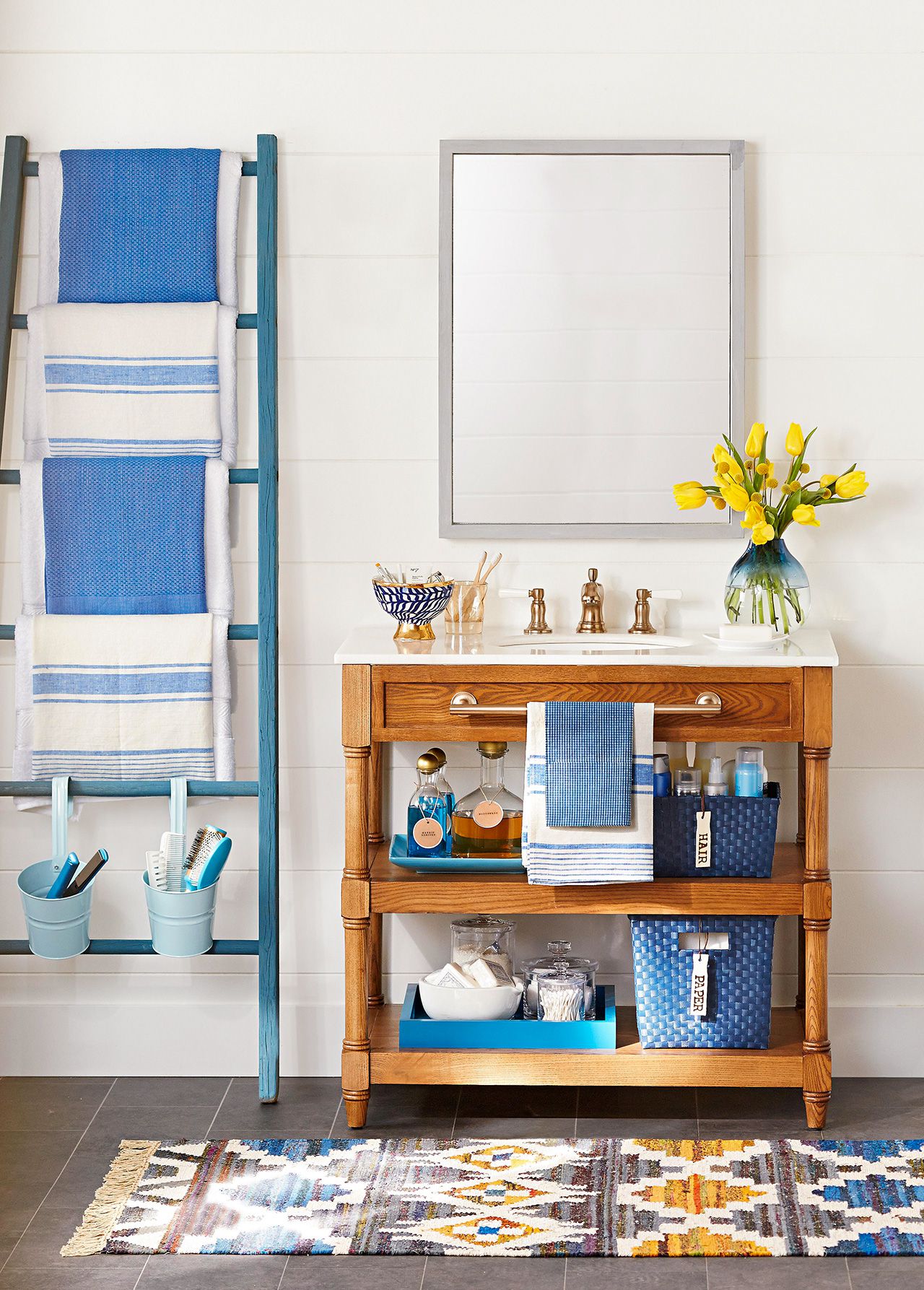 Apartment-Friendly Bathroom Storage Ideas (Renter-Friendly Solutions)