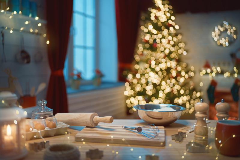 Essential Kitchen Items That Make Great Christmas Tokens