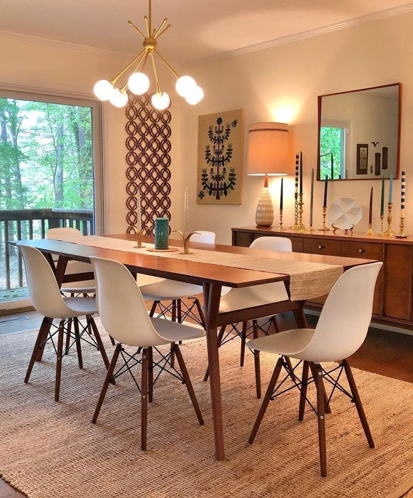 Contemporary dining room table settings that balance form and function