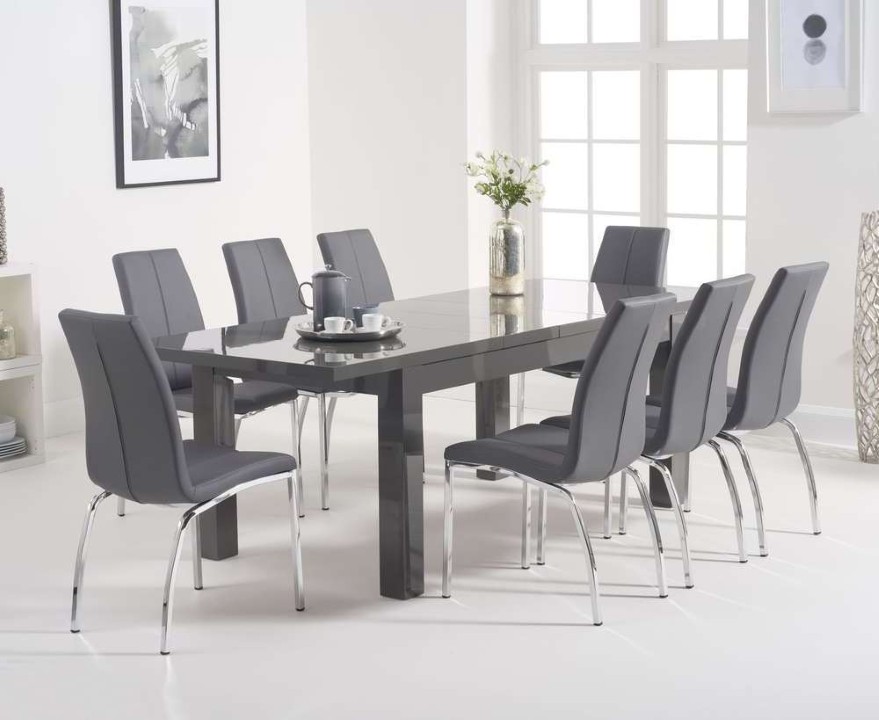 Dining Table for 8 Persons: Recommended Sizes and Room Requirements