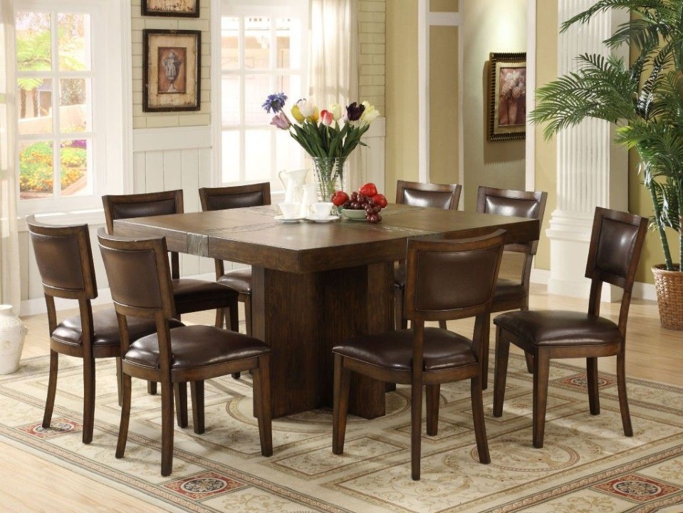 Minimum Table Size for 8: Ensuring Comfortable Dining Room Layout