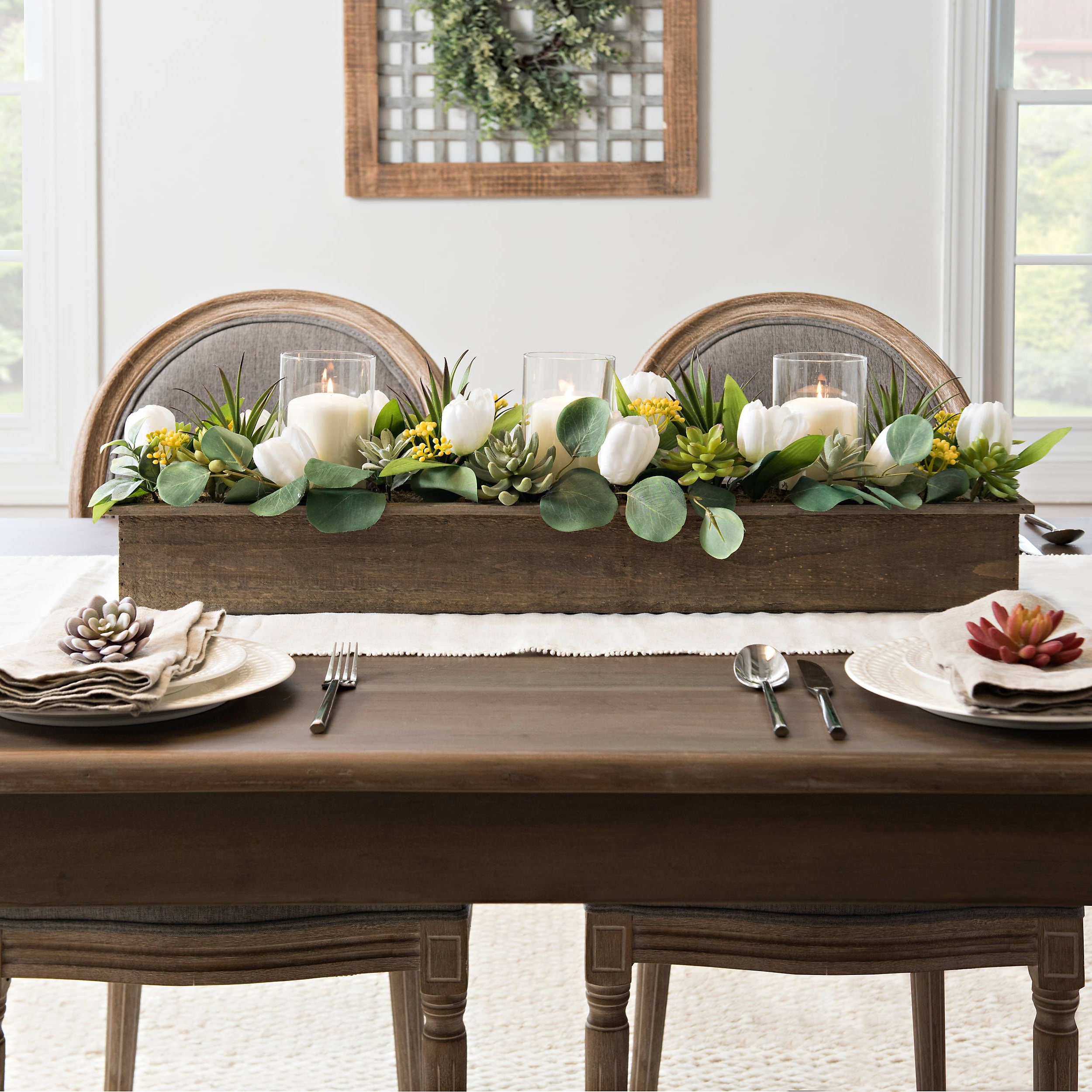 Dining Table Centerpiece with Proven Tips for Crafting Centerpieces That Enhance Long Dining Room Experiences