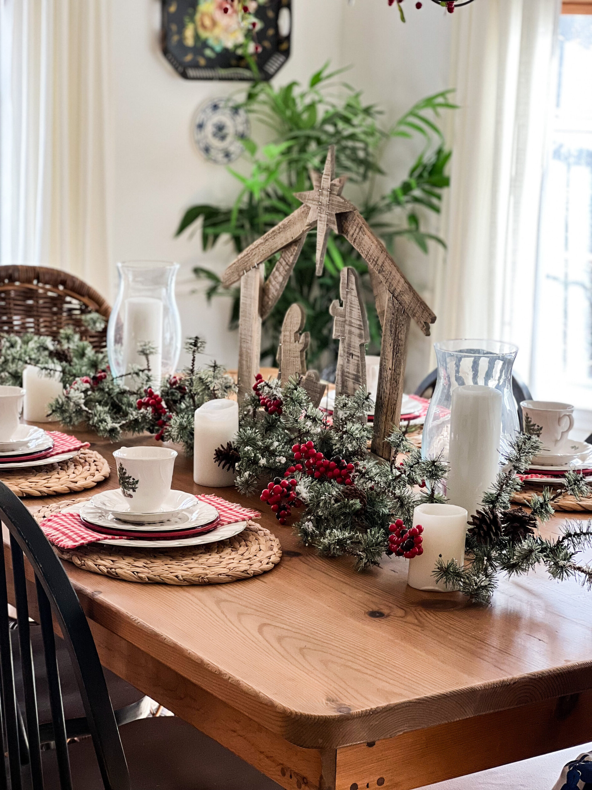 Step By Step Guide To Styling The Perfect Christmas Dining Table - That ... in How to Choose the Perfect Dining Table for Your Holiday Gatherings