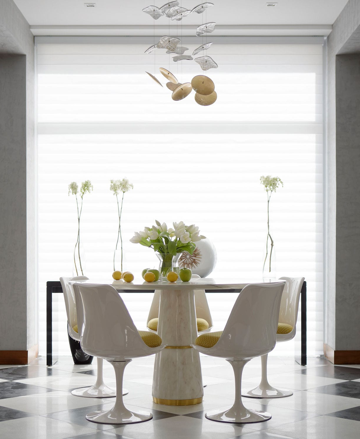 Top 25 Of Amazing Modern Dining Tables Decorating Ideas To Inspire You intended for Curating Your Perfect Dining Experience Through Modern Table Decor Choices