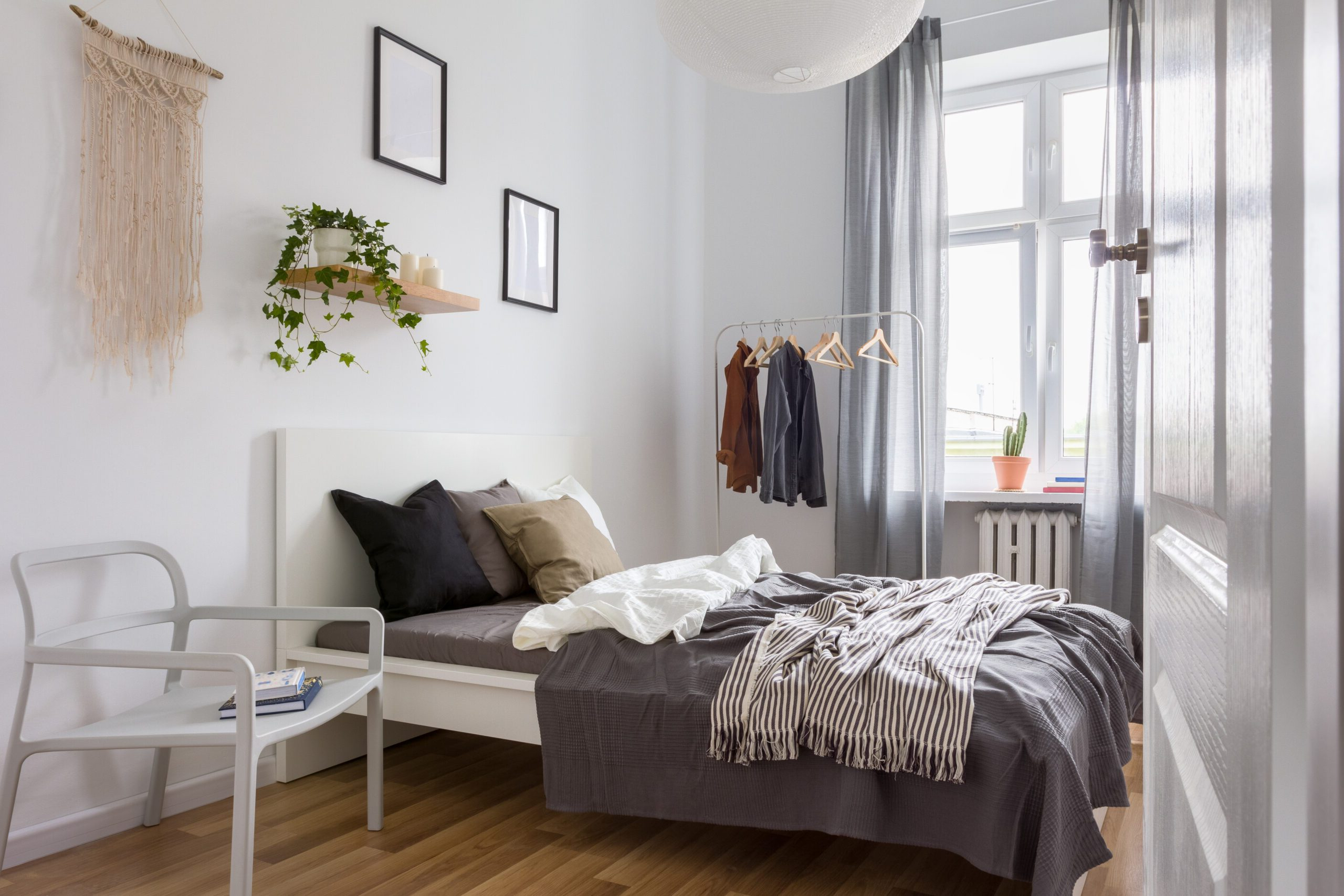 12 Inspiring Small Apartment Bedroom Decorating Ideas - The Devoted ... with regard to Apartment Bedroom Design Ideas