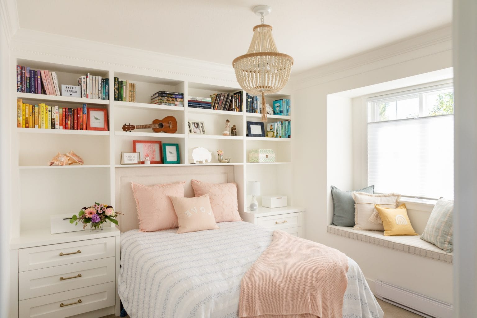 Transforming Small Teen Bedrooms Into Functional and Stylish Personal Spaces