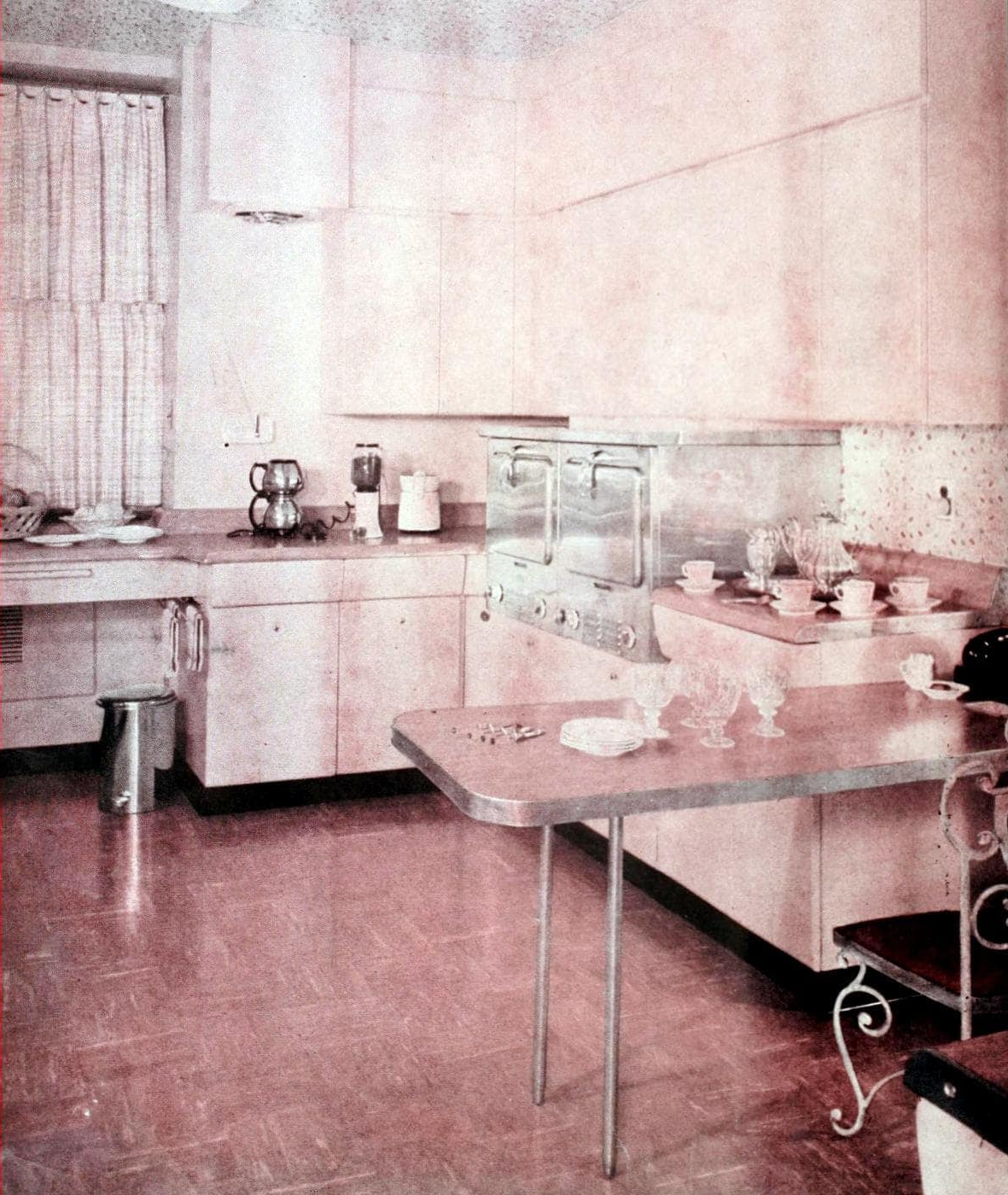 1950 S Retro Kitchen Decor | Shelly Lighting intended for Modern 50S Kitchen