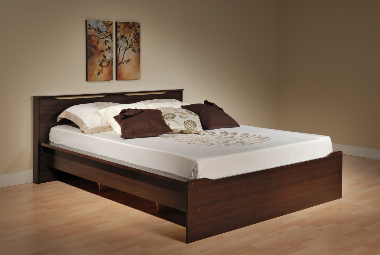 2015_Simple_Bed_Design_With_Storage - Woody Uncle Sam for The art of creating elegant yet functional bedroom furniture
