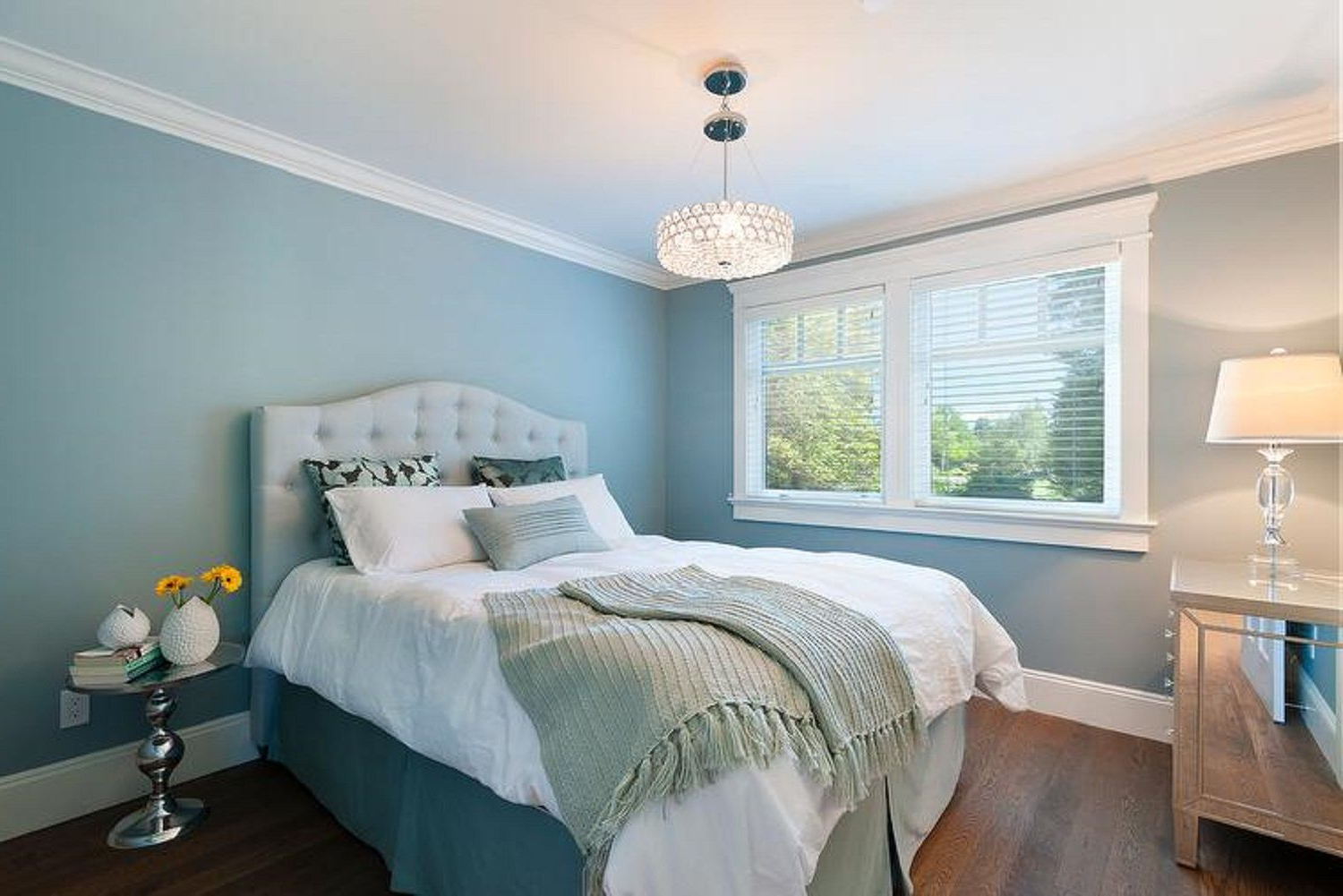 24 Stunning Blue Bedroom Ideas pertaining to How Blue Bedroom Design Ideas Can Enhance Your Daily Wellbeing