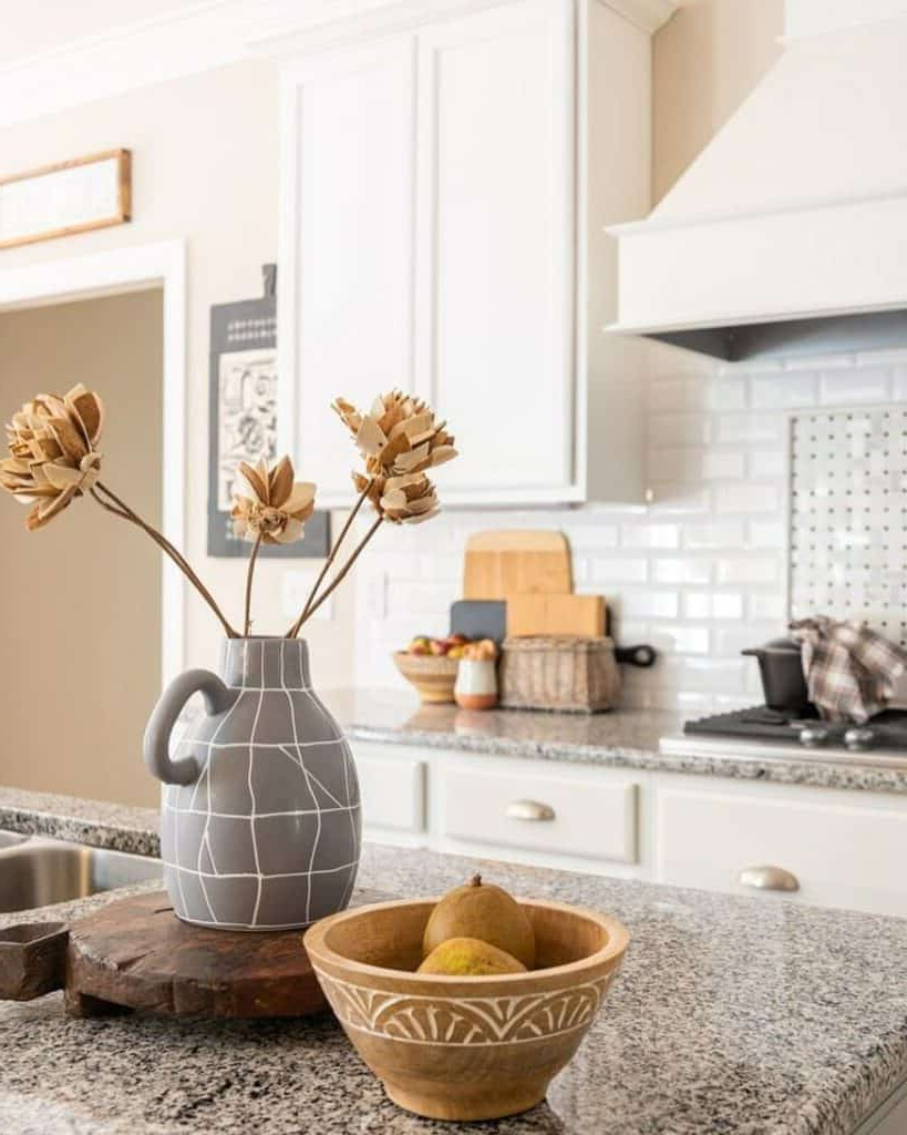 28 Kitchen Countertop Décor Ideas You’ll Love Looking At with Transforming Your Cooking Space: Creative Kitchen Ideas That Work