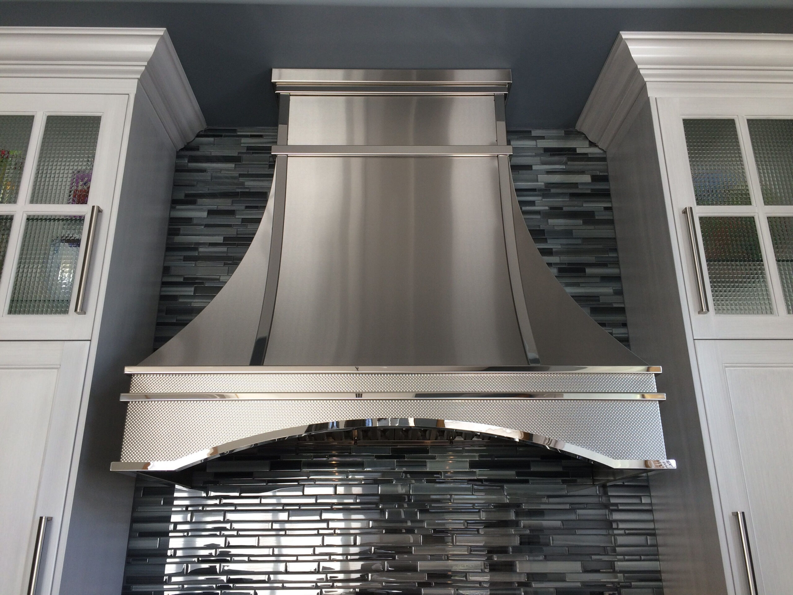 40 Kitchen Vent Range Hood Designs And Ideas – Artofit throughout Modern Kitchen Hood Ideas