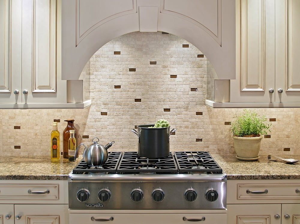50 Best Kitchen Backsplash Ideas For 2021 in Small kitchen tips for maximizing backsplash visual impact