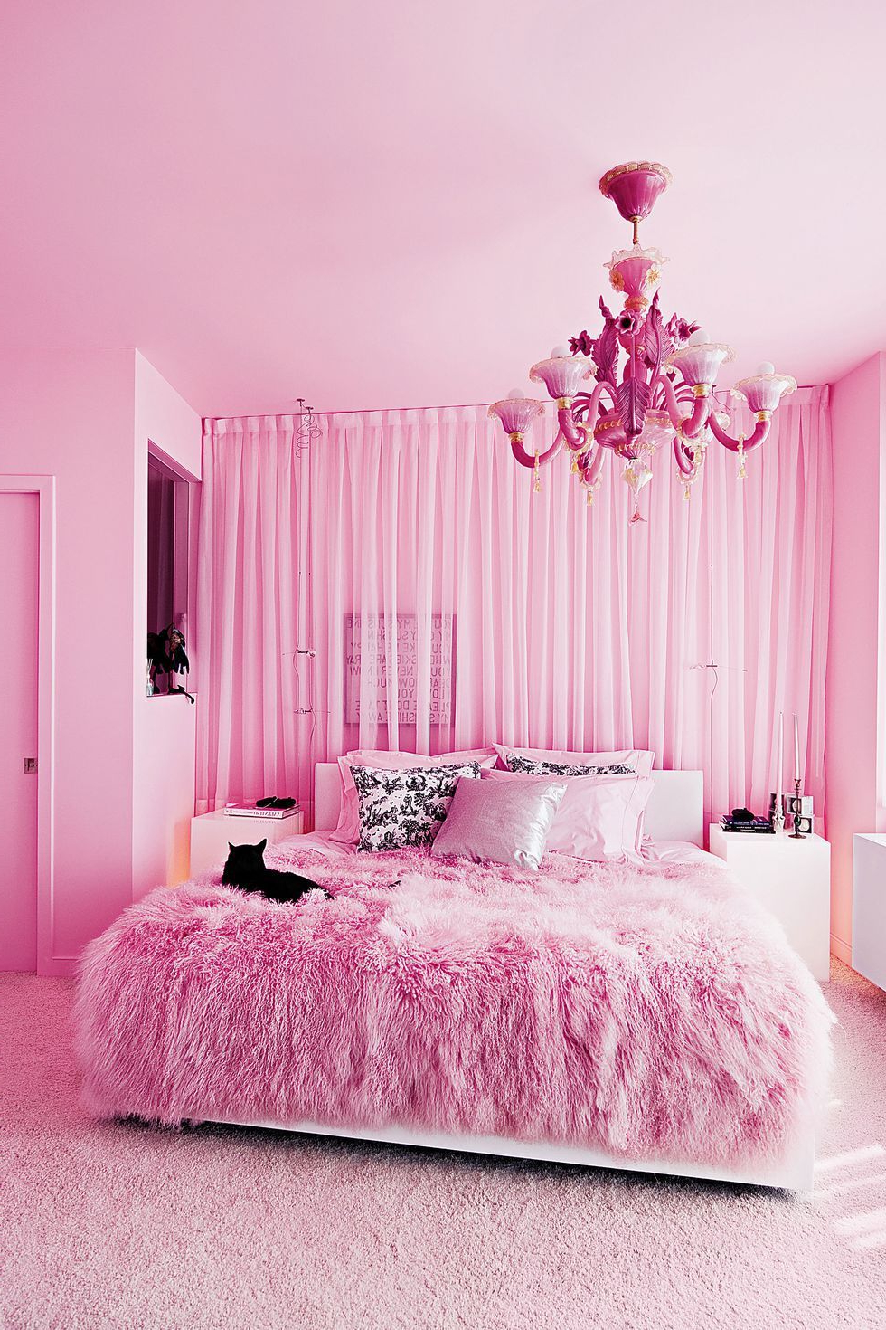 How to choose the perfect shade of pink for your bedroom retreat