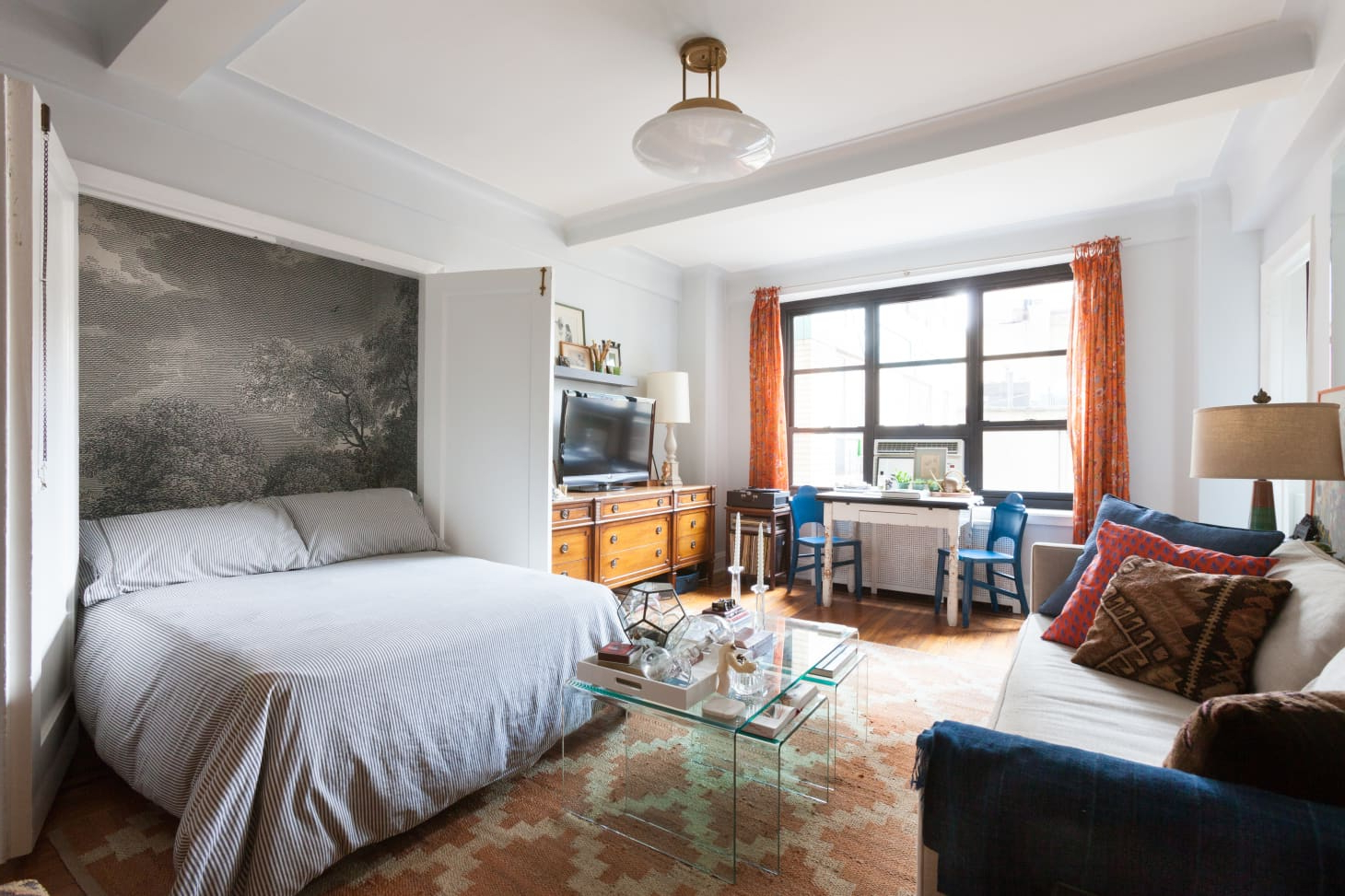 Best Small Bedroom Ideas - Design And Storage Tips | Apartment Therapy with Apartment Bedroom Design Ideas