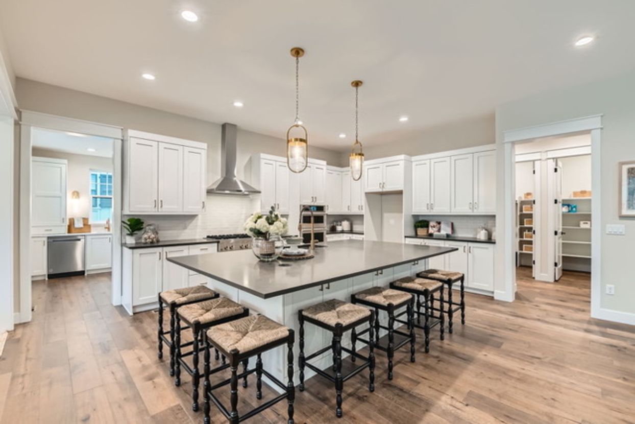 Smart Kitchen Island Features Making Waves in 2025 Home Planning