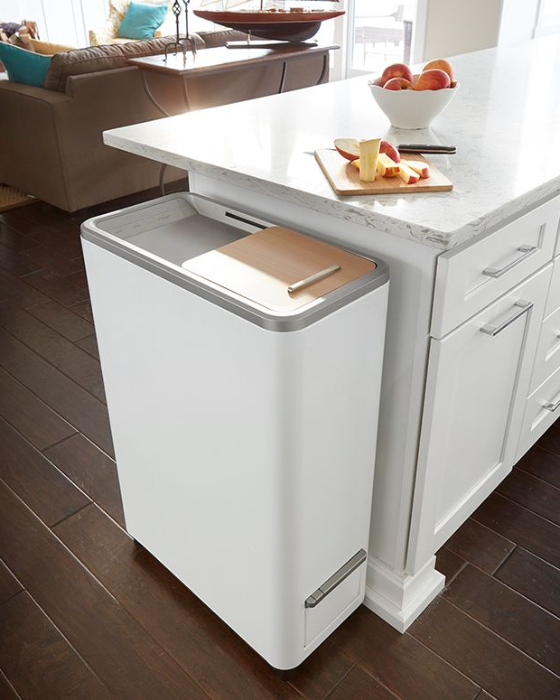 Designing the perfect modern kitchen garbage can for everyday life